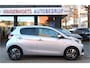 Peugeot 108 1.0 e-VTi Allure 73 Pk. 5-Deurs Climate Control * Begrenzer * L.M. Velgen * Telefoonkoppeling * USB * Mistlampen * Donkere ruiten Achterportieren * Vingerhoets; Vierde Generatie Eersteklas Service ! Al meer dan 100 jaar een begrip in de Brabantse Kempen.