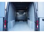 Volkswagen Crafter 35 2.0 TDI L3H3 MARGE, 140PK AUT. LED, CAMERA, ADAPT. CRUISE, AIRCO, CARPLAY, PARKEERSENSOREN,