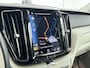 Volvo XC60 T6 Recharge Inscription | 19" | Geventileerd Nappa Leder | Stoelmassage | Bowers & Wilkins | Trekhaak | Head-up | 360 Camera | Elektr. verst. stoelen | Adaptieve cruise | BLIS |