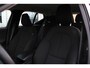 Volvo XC40 T2 Automaat Momentum Core | Achteruitrijcamera | Parkeersensoren voor en achter | BLIS | Navigatiesysteem | 17 inch Lichtmetalen velgen | Alarmklasse 3 | Bestuurdersstoel in hoogte verstelbaar | Volledige onderhoudshistorie | Lane-keeping | Adaptive Cruise Control |
