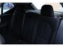 Volvo XC40 T2 Automaat Momentum Core | Achteruitrijcamera | Parkeersensoren voor en achter | BLIS | Navigatiesysteem | 17 inch Lichtmetalen velgen | Alarmklasse 3 | Bestuurdersstoel in hoogte verstelbaar | Volledige onderhoudshistorie | Lane-keeping | Adaptive Cruise Control |