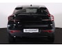 Volvo EC40 Performance Plus Black Edition 82 kWh - Panoramadak - IntelliSafe Assist & Surround - 360º Camera - Verwarmde voorstoelen, stuur & achterbank - Parkeersensoren voor & achter - Elektr. bedienb. bestuurdersstoel met geheugen - Draadloze tel. lader - Warmtepomp - Extra getint glas - Elektr. inklapbare trekhaak - 20' LMV