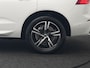 Volvo XC60 Recharge T6 AWD R-Design Plug In Hybrid 341pk Dealer O.H. PHEV | Panodak | Adaptive Cruise | 360 Camera | Google Assistent | Lederen Sportstoelen Memory & Verwarmd | Apple Carplay | Keyless | Virtual | Navigatie | DAB |