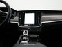 Volvo V90 T8 AWD Ultimate Dark Plug In Hybrid 455pk Dealer O.H. PHEV | Panodak | Adaptive Cruise | Head Up | 360 Camera | Lederen Sportstoelen Ventilatie & Memory | Harman & Kardon | Google Assistent | Apple Carplay | Stoelen & Stuur Verwarmd | Blis |