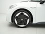 Volkswagen ID.3 First Max 58 kWh 204pk Navigatie Camera Stoelverwarming Side ass. ARGON