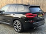 BMW X3 xDrive20i High Executive M-sport | Leren bekleding | Head-up display | Stoelverwarming | Cruise & climate control | Dodehoek en verkeersborddetectie | Rijstrooksensor| Parkeersensoren voor en achter | Achteruitrijcamera