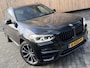 BMW X3 xDrive20i High Executive M-sport | Leren bekleding | Head-up display | Stoelverwarming | Cruise & climate control | Dodehoek en verkeersborddetectie | Rijstrooksensor| Parkeersensoren voor en achter | Achteruitrijcamera