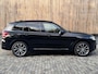 BMW X3 xDrive20i High Executive M-sport | Leren bekleding | Head-up display | Stoelverwarming | Cruise & climate control | Dodehoek en verkeersborddetectie | Rijstrooksensor| Parkeersensoren voor en achter | Achteruitrijcamera