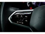 Volkswagen Golf 1.5 TSI 131PK R-Line RIJKLAAR INCL: GARANTIE. | 3 X R-LINE | 18 INCH LMV | Clima | digitaal instrumentenpaneel |