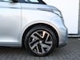 Volkswagen ID. Buzz Cargo Bedrijfswagens Anniversary Edition 210 kW (286 pk) | ACC | LED | Achterdeuren | 2 Stoelen | 360 Camera | Trekhaak | Side Assist |