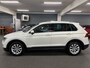 Volkswagen Tiguan 1.4 TSI Comfortline Business met Elektrisch wegklapbare Trekhaak, Navigatie en Apple/Android Carplay
