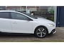 Volvo V40 Cross Country 1.5 T3 Polar+ Luxury | NAP | Automaat | 1e eigenaar | Pano | Leder | Stoelverwarming | Keyless