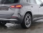 Mercedes-Benz GLA 250 e AMG Plug-In Hybride AMG Line | Panorama Schuif-Kanteldak | Sfeerverlichting | Dosehoek Assist | Stuur en Stoelverwarming. Inclusief 24 maanden MB Certified garantie voor Europa.