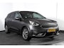 Kia Niro 1.6 GDi Hybrid 105 PK ExecutiveLine - Automaat | Adapt. Cruise | Stuur-+stoelverw. + Ventilatie | Elek. Stoel | PDC | Camera | NAV + App. Connect | ECC | Afn. Trekhaak | LM 18" |
