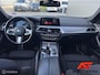 BMW 5-Serie Touring 520i M-Sport | PANO | Trekhaak | Org. NL | 20' |
