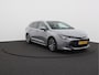 Toyota Corolla Touring Sports 1.8 Hybrid Business Plus/ lage km/ leder/ zeer mooi!