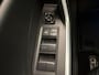 Toyota RAV4 2.5 Hybrid Bi-Tone | NL auto | Trekhaak | Alarm kl.3 | Innovation pack