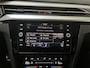 Volkswagen Arteon 1.4 TSI eHybrid R-Line Business+ Virtual Cockpit Camera Stoelverwarming Navigatie