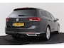 Volkswagen Passat Variant 1.5 TSI Highline Business | Trekhaak | 3-Zone Climate Control | Camera | Sportstoelen |