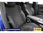 BMW 2-Serie Active Tourer 218i M-Sport automaat | 19 inch Individual Panoramadak | Harman Kardon | HUD Adaptive cruise, 360 Camera, PDC V+A,  El.verstelbare stoel met geheurgen, Elektrische achterklep, Keyless