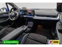 BMW 2-Serie Active Tourer 218i M-Sport automaat | 19 inch Individual Panoramadak | Harman Kardon | HUD Adaptive cruise, 360 Camera, PDC V+A,  El.verstelbare stoel met geheugen, Elektrische achterklep, Keyless