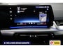 BMW 2-Serie Active Tourer 218i M-Sport automaat | 19 inch Individual Panoramadak | Harman Kardon | HUD Adaptive cruise, 360 Camera, PDC V+A,  El.verstelbare stoel met geheurgen, Elektrische achterklep, Keyless