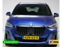 BMW 2-Serie Active Tourer 218i M-Sport automaat | 19 inch Individual Panoramadak | Harman Kardon | HUD Adaptive cruise, 360 Camera, PDC V+A,  El.verstelbare stoel met geheugen, Elektrische achterklep, Keyless