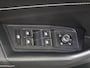 Volkswagen T-Roc 1.0 TSI R-Line Business | Parkeerassistent | Achteruitrijcamera | Stoelverwarming | Adaptieve cruise control | Digital cockpit pro | CarPlay | Navigatie |