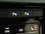 Volkswagen T-Roc 1.0 TSI R-Line Business | Parkeerassistent | Achteruitrijcamera | Stoelverwarming | Adaptieve cruise control | Digital cockpit pro | CarPlay | Navigatie |