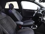 Volkswagen T-Roc 1.0 TSI R-Line Business | Parkeerassistent | Achteruitrijcamera | Stoelverwarming | Adaptieve cruise control | Digital cockpit pro | CarPlay | Navigatie |