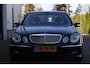 Mercedes-Benz E-klasse 200 K. Avantgarde Aut.*NL-Auto*Youngtimer*Half Leder/Navi/Parkeersens.V+A*