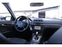 Mercedes-Benz E-klasse 200 K. Avantgarde Aut.*NL-Auto*Youngtimer*Half Leder/Navi/Parkeersens.V+A*
