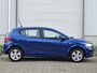 Dacia Sandero 1.0 ECO-G Expression / 1e Eigenaar / Trekhaak / Apple Carplay & Android Auto / Climate Control / Lichtmetalen Velgen / Parkeersensoren / Airco / Cruise Control /