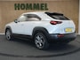 Mazda MX-30 e-SkyActiv 145 First Edition 36 kWh - SOH 94.6%! - ORIGINEEL NEDERLANDSE AUTO - ADAPTIEVE CRUISE CONTROL - APPLE CARPLAY/ANDROID AUTO - DODEHOEKDETECTIE - NAVIGATIE - HEAD UP DISPLAY - EXTRA GETINT GLAS - CLIMATE CONTROL - STOELVERWARMING VOORZIJDE -