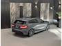 BMW 1-Serie 118i M Sport|PANO|SFEER|ALCANTARA|KUIPSTOELEN|BOMVOL