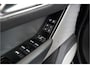 Land Rover Range Rover Velar 2.0 I4 Turbo 300pk AWD R-Dynamic SE | Pano | Trekhaak | El. Stl. verst. | Massage | Leder | Inparkeer |e | Stl. verw. |