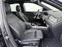Mercedes-Benz EQA 250 AMG Line 67 kWh | Panorama - Schuifdak | Trekhaak Wegklapbaar | Stoelventilatie/-verwarming Voor | Leder Bekleding | 20" AMG Velgen | Distronic Cruise Control
