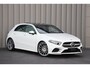 Mercedes-Benz A-klasse 200 AMG Aut7 | 163PK | Pano | Keyless-go | Sfeerverlichting | Widescreen | Led | Stoelverw. | Camera | NL-Auto | 2018.