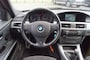 BMW 3-Serie 320i M Sport Edition 170pk/ Navi / PDC/ 18 Inch LM/ Xenon /Trekhaak wegklb.