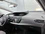Citroën C4 Grand SpaceTourer Business 130pk Automaat | 7 zitplaatsen | Navigatie | Panoramische voorruit | Climate Control | Cruise Control | Stoelverwarming | Parkeersensoren | Keyless start | Apple Carplay / Android Auto | DAB+ radio | Bluetooth | Digitaal instrumentenpaneel | Automatisch dimlicht | Regensensor | Donker getint glas | 17" lichtmetalen velgen |