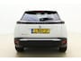 Peugeot e-2008 EV Allure 50 kWh 100% Elektrisch | Camera | Parkeersensor | Cruise Control | Airco | Navigatie | Licht Metalen Velgen | 1e eigenaar