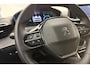 Peugeot e-2008 EV Allure 50 kWh 100% Elektrisch | Camera | Parkeersensor | Cruise Control | Airco | Navigatie | Licht Metalen Velgen | 1e eigenaar