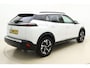 Peugeot e-2008 EV Allure 50 kWh 100% Elektrisch | Camera | Parkeersensor | Cruise Control | Airco | Navigatie | Licht Metalen Velgen | 1e eigenaar