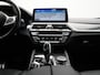 BMW 5-Serie Touring 530e M Sport Plug In Hybrid 293pk Dealer O.H. PHEV | Trekhaak Af Fabriek | Adaptive Cruise | Laser LED | Camera | Lederen Sportstoelen Verwarmd | Sfeerverlichting | Apple Carplay | Keyless | Blis | Virtual | Navigatie | DAB |