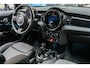 MINI Cooper Mini 1.5 Navi Leer Camera PDC Carplay Keyless LM velgen Zwarte binnenhemel Stoelverwarming Sportstoelen LED BTW auto!