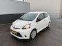 Toyota Aygo 1.0 VVT-i Now NL auto, dealer onderhouden, boekjes compleet, airconditioning, neerklapbare achterbank, centrale deurvergrendeling met afst.bediening