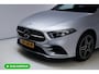 Mercedes-Benz A-klasse 250 e AMG Line | Cruise-control | PDC V+A + Camera | Stoelverwarming Sfeerverlichting, Extra getint glas, Navigatie, Aplle Carplay/Android auto, Keyless