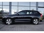 Volvo XC60 2.0 T6 Plug-in hybrid AWD Plus Dark | 2.250 kg trekgewicht! | Long Range Accu | Automaat | Trekhaak elektrisch | Panoramadak elektrisch | Lederen bekleding | Pilot Assist | Google Services |