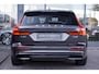 Volvo V60 2.0 T6 Plug-in hybrid AWD Plus Dark | 2000 kg trekgewicht | Elektrische stoelen met geheugen | Harman/Kardon Audio | Stoel & Stuurverwarming | Dodehoeksensoren | adaptieve cruise controle |