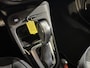 Renault Captur 150PK TCe Version S Automaat | Trekhaak | Climate Control | Bose Audio | Lichtmetalen Velgen | Cruise Control | Camera | Parkeersensoren | Licht & Regen Sensor |
